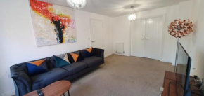 Garland Modern 4 Bedroom House with Garden & Parking